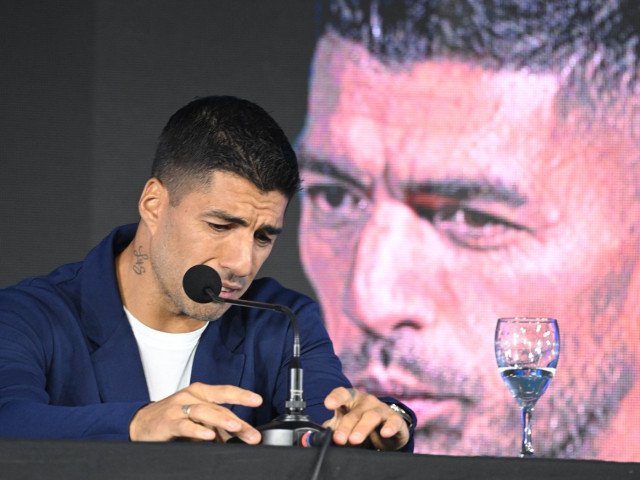 Șoc pe piața fotbalului: Luis Suarez revine
