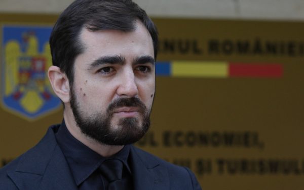 NĂSUI îl atacă pe Grindeanu: „Se miră de prăbușirea economiei”