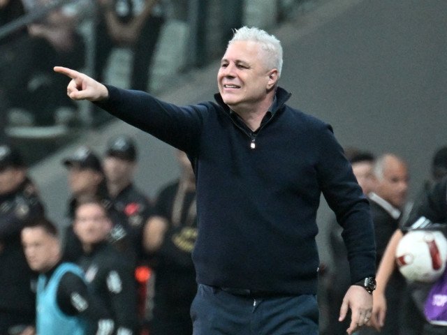 Șumudică critică dur investiția de 900.000 de euro a lui Gâlcă pentru Șucu: „Cu tot respectul”