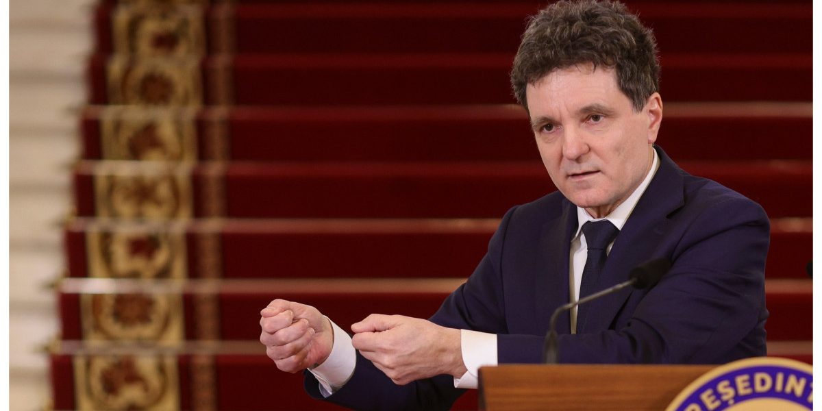 Nicuşor Dan, prezent la ședințele CSM. Consultări în justiție, pe agendă