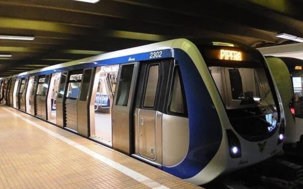 Trenurile de metrou vor circula în noaptea de Înviere, iar CFR Călători va suplimenta trenurile cu plecare din Gara de Nord, în perioada sărbătorilor pascale din 2026, conform anunțurilor făcute de companiile de transport