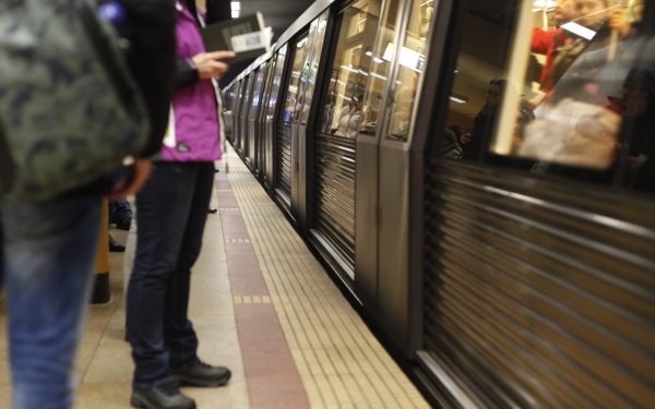 Tariful pentru o călătorie de metrou în București va ajunge la 7 lei, ceea ce îl face cel mai scump din regiune