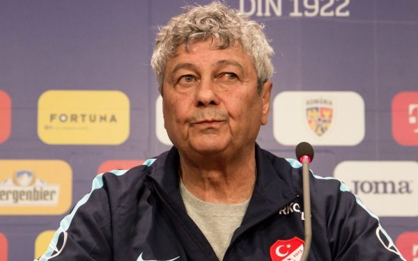 Starea de sănătate a fostului antrenor Mircea Lucescu s-a înrăutățit, anunță Spitalul Universitar, unde acesta este internat în secția de Anestezie și Terapie Intensivă