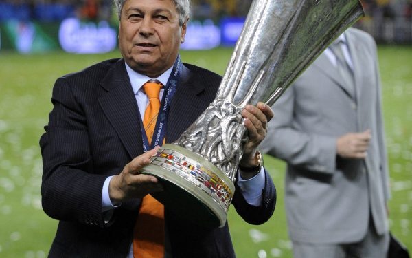 Lumea fotbalului este în doliu după moartea antrenorului Mircea Lucescu Marți seară, lumea sportului a primit o veste tristă: decesul legendarului antrenor Mircea Lucescu