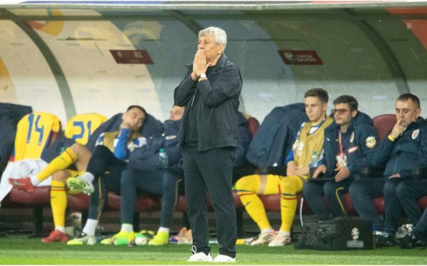 Starea de sănătate a fostului antrenor Mircea Lucescu s-a înrăutățit, a anunțat duminică dimineață Spitalul Universitar din București, printr-un comunicat oficial