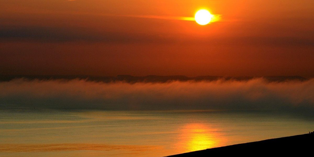 Oceanele lumii fierb: El Nino amenință un nou record de căldură Oceanele au atins luna trecută un nivel de căldură aproape record, avertizează observatorul european Copernicus