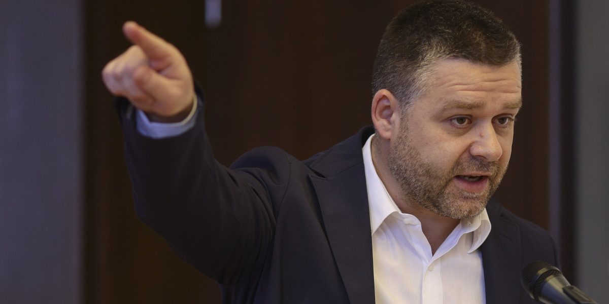 Ciucu, ATAC DUR la Nicușor Dan: „Grindeanu, nevoie de o lecție!”