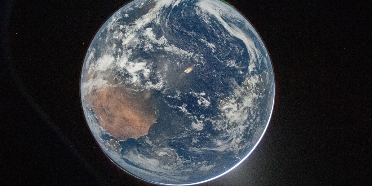 Astronauţii misiunii Artemis 2 au transmis primele mesaje video din spațiu, oferind publicului o perspectivă asupra călătoriei spre Lună, la două zile de la lansare, transmite publicația Live Science