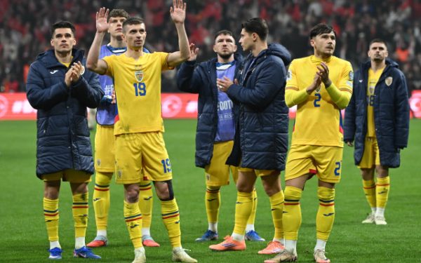 Barcelona vrea un fotbalist român: Ce criterii îl recomandă pentru transfer