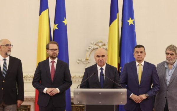Petrişor Peru, numărul doi din partidul AUR, a lansat critici dure la adresa modului în care funcționează actuala coaliție de guvernare