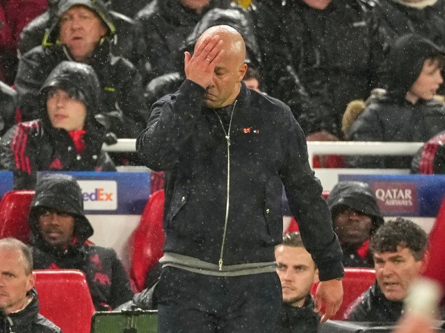 Englezii, șocați: Arne Slot, demis după înfrângerea Liverpool cu PSG!