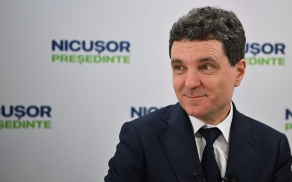 Nicușor Dan: „Război informațional” în România. Apel la TikTok pentru influenceri