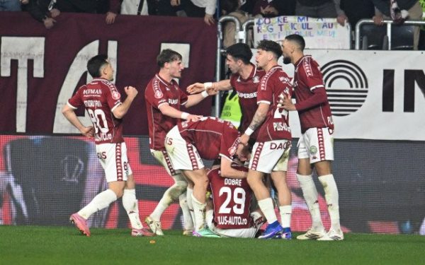 Partida din etapa a treia a play-off-ului SuperLigii, disputată între Rapid și Universitatea Cluj, se va desfășura luni seară la ora 20:30, pe stadionul Giulești