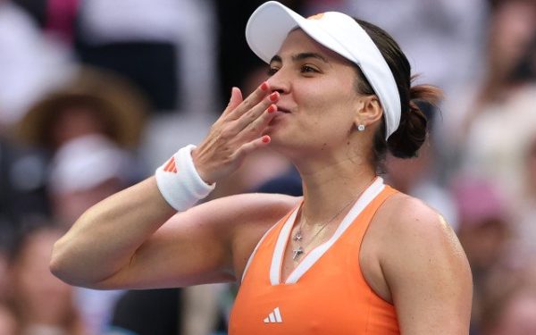 Gabriela Ruse a câștigat primul set și luptă acum pentru calificarea în optimile turneului WTA de la Linz, înfruntând-o pe Katie Boulter