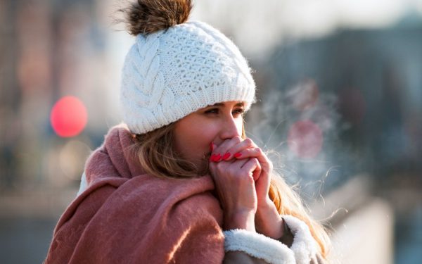 Vreme de iarnă în aprilie: Lapoviță, ninsoare și temperaturi scăzute în toată țara România se pregătește pentru o răcire bruscă a vremii, cu temperaturi mult sub cele normale pentru această perioadă