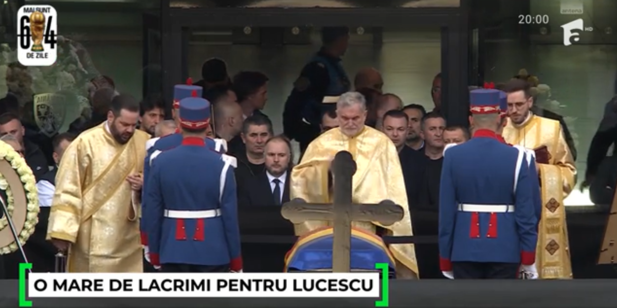 Lacrimi amare pentru Mircea Lucescu la Antena Sport