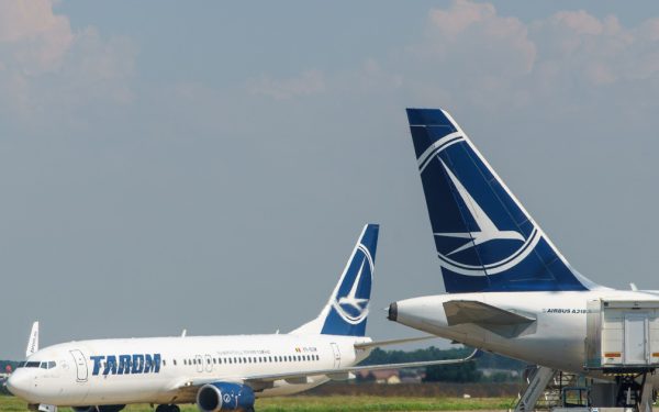 TAROM, pe cale să fie închisă: Angajații acuză Guvernul că vrea falimentul, din aprilie