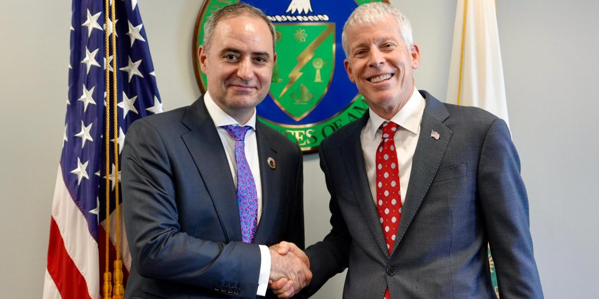 Nazare: România, uși deschise la Washington. Avertisment pentru stabilitate și investiții