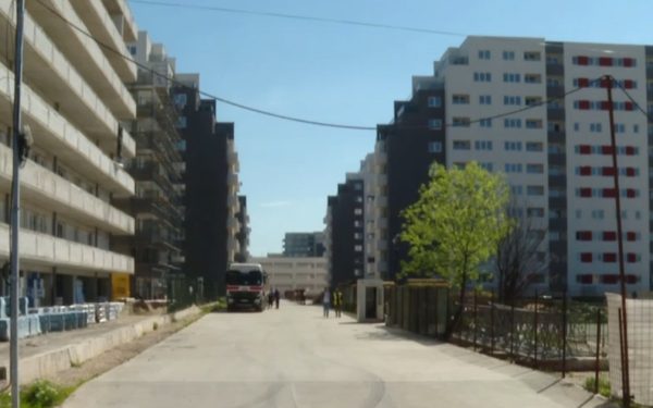 Blocajul din Golf: Dezvoltatorii anunță criza imobiliară, prețuri MARI la materiale