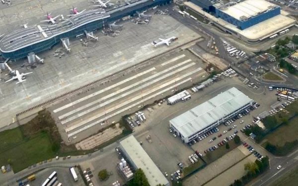 Pasaj subteran la Otopeni: DN1, salvat de la blocaje