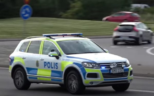 Adolescent din Norvegia, evadare spectaculoasă: a furat un autobuz și a ajuns în Suedia