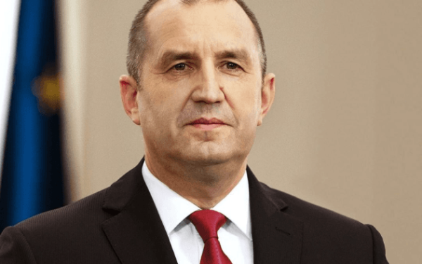 Bulgaria: Fostul președinte pro-rus, favorit în alegeri. Surpriză sau nu?
