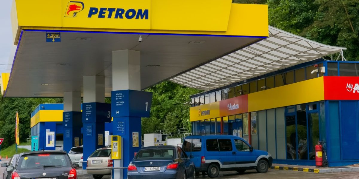 Litrul de motorină s-a scumpit vineri la stațiile Petrom și OMV, ajungând la cele mai ridicate niveluri din ultima perioadă, după o scădere temporară
