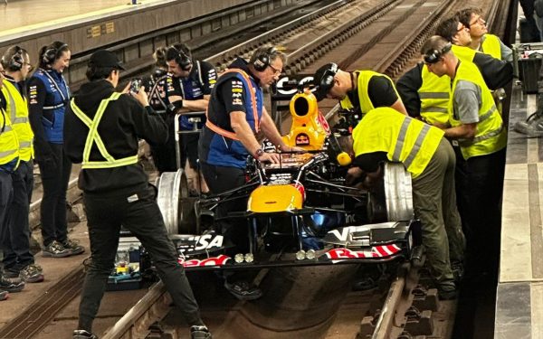 Red Bull, pe șine în F1: Verstappen visează la titlu