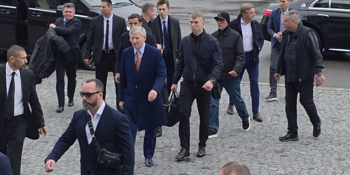 Ahmetov, magnatul ucrainean, la București pentru Lucescu: Adio, Mircea!