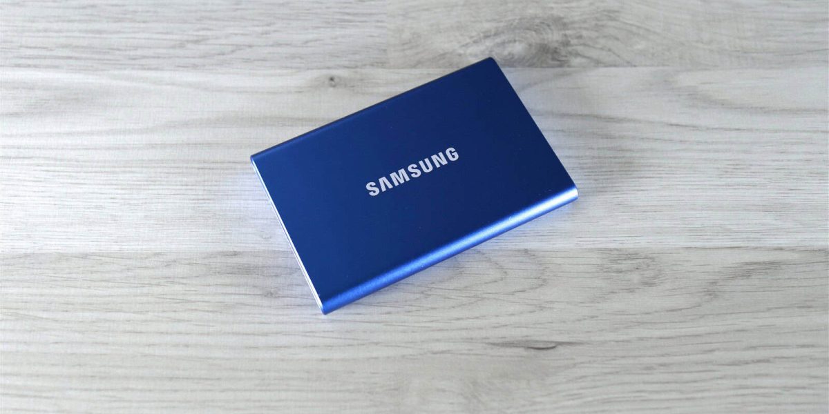 SSD Samsung T7 de 2TB: Performanță bună, preț „piperat”. Merită banii?