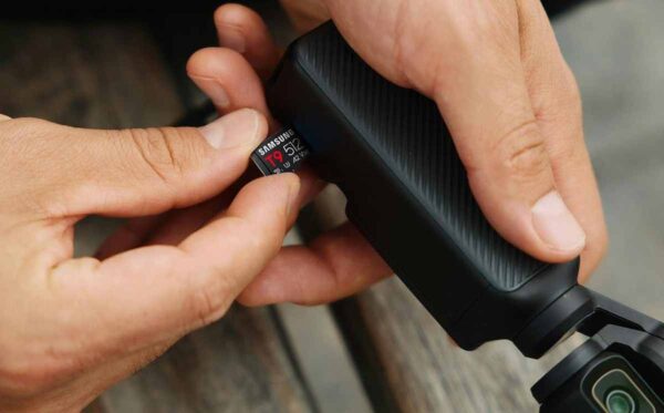 Samsung zguduie piața: Lansare MicroSD T7 și T9, viteză de top!