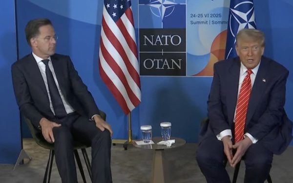 Secretarul General NATO, Mark Rutte, a recunoscut înțelegerea față de nemulțumirile lui Donald Trump Secretarul general al NATO, Mark Rutte, a declarat joi, după o întâlnire cu președintele american Donald Trump, că înțelege frustrarea liderului de la Casa Albă cu privire la sprijinul oferit de aliați în contextul războiului cu Iranul