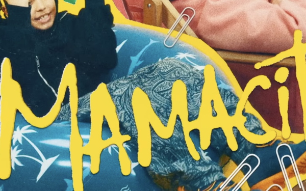 Velea, cu piesa-șoc: Limbaj incorect pentru minori, avertizează experții