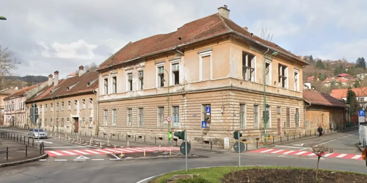 Groază la Brașov: Resturi umane și un bebeluș în formol la fostul spital