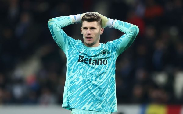 Ștefan Târnovanu semnează cu o surpriză de ultim moment