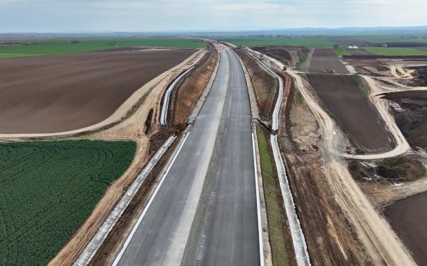 Autostrada Transilvania, parte esențială a infrastructurii rutiere din România, se apropie de o etapă semnificativă de finalizare în 2026