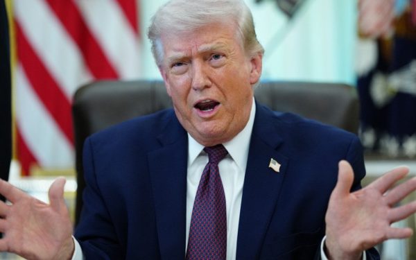 Trump promite eliminarea blocadei SUA asupra Iranului