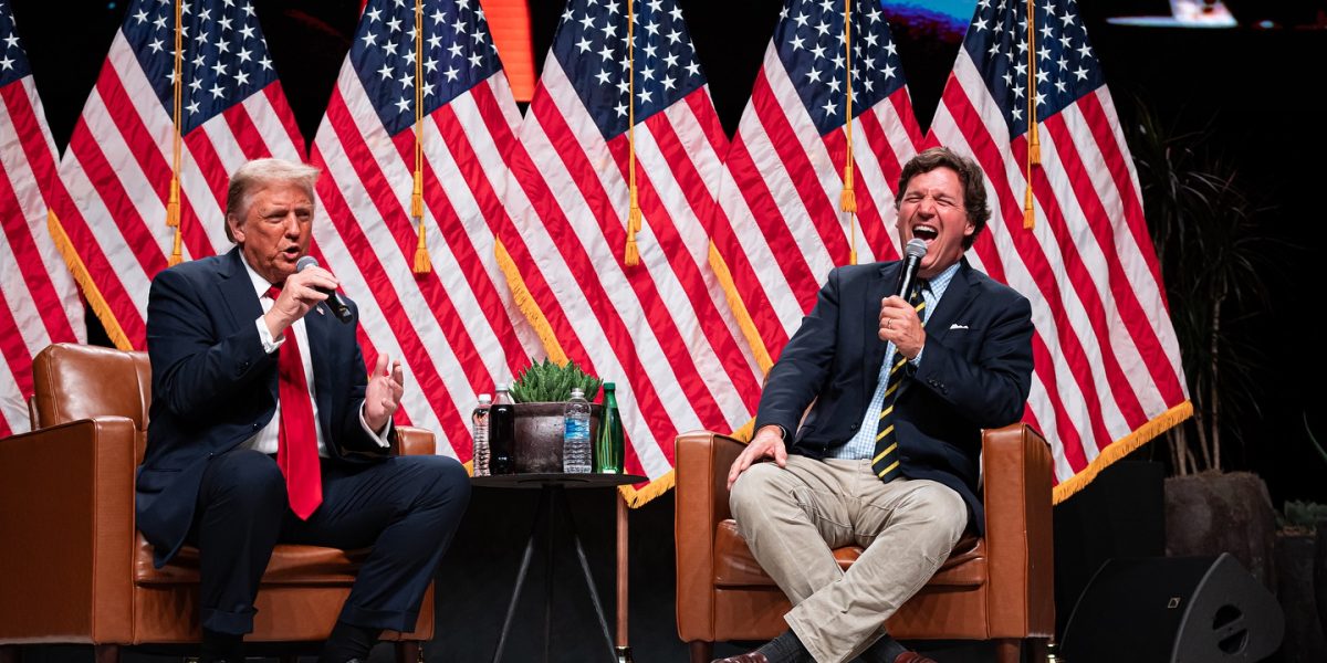 Tucker Carlson, regrete amare: Îl dezice pe Donald Trump și suferă „chinuri”