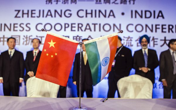 Vizită istorică: Delegație din India, la discuții cu China