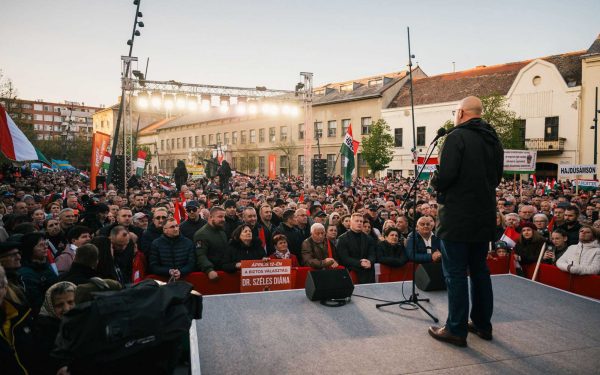 Vrem să păstrăm ce-am realizat: declarația lui Donald Trump