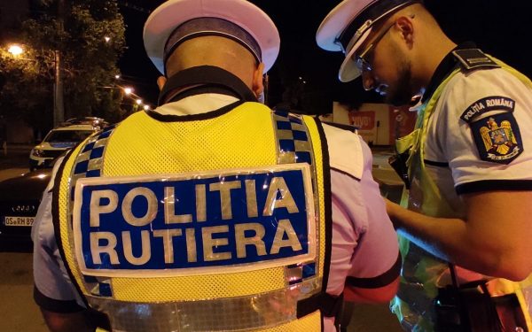 Șase Polițiști și un Patron, TRIMIȘI în Judecată în Mehedinți, pentru Corupție