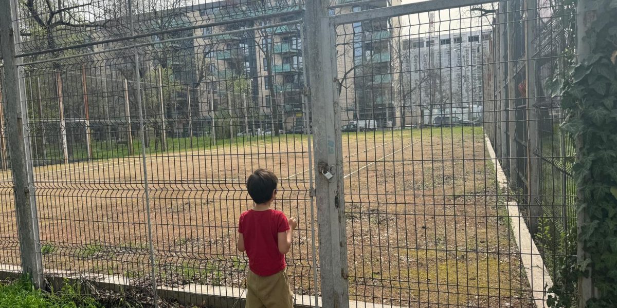 Sosit pe marginea prăpastiei: Baza Sportivă Cireșarii se luptă pentru supraviețuire în inima Capitalei Zilele acestea, comunitatea din zona Domenii–Grivița–Chibrit trăiește o adevărată dezolantă