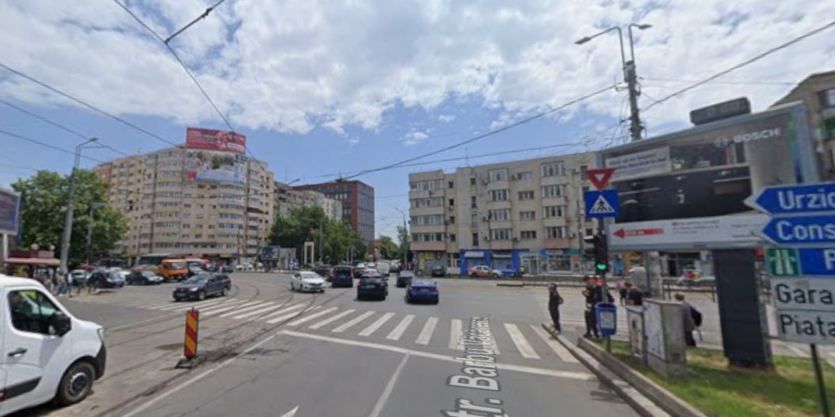 Semafoare BLOCATE în București: Fluctuatii de tensiune dau haos în trafic