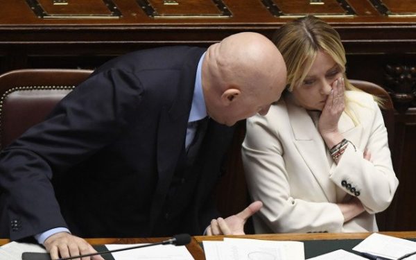 Italia renunță la proiecte, decisă de Giorgia Meloni