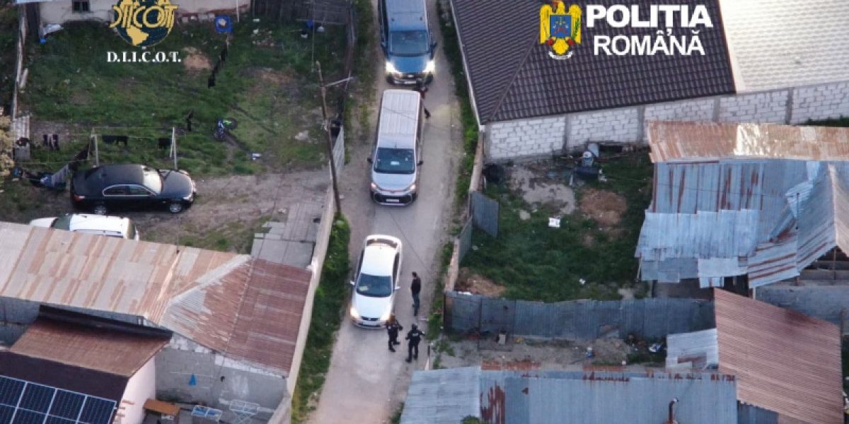 Rețea de trafic de persoane: Tinere exploatate sexual în Europa, timp de 5 ani! Percheziții în România și București