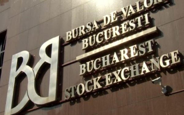 Bolojan: Vuvuzele politice, dar listarea companiilor de stat e crucială