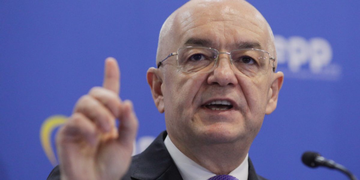 Boc: Retragerea PSD, „o greșeală istorică”, duce la haos sau dezastru