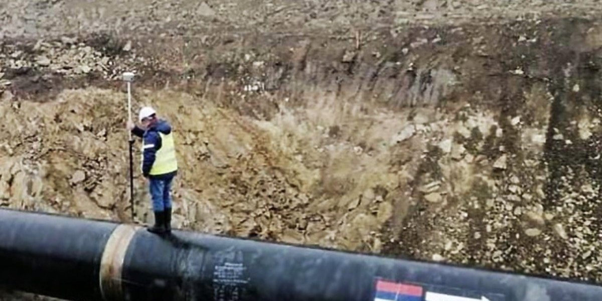Autoritățile din Serbia au descoperit duminică mai multe rucsacuri pline cu explozibili în apropierea conductei de gaze Balkan Stream, care transportă gaz rusesc către Serbia și Ungaria