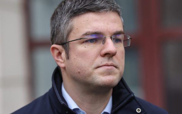 Statul recuperează imobil ocupat 18 ani. Ministrul Economiei anunță victoria