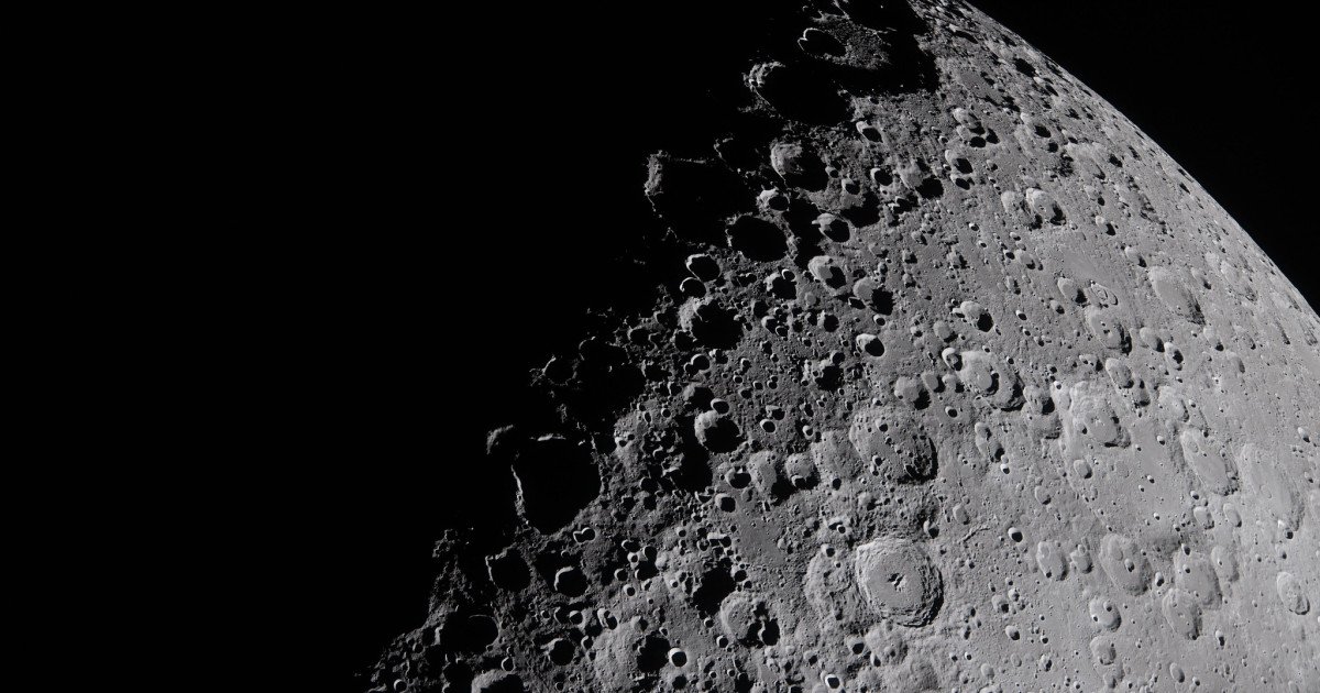 Astronauții Artemis 2 au asistat la un spectacol cosmic rar: căderea meteoriților pe Lună În timpul misiunii lor lunare, astronauții NASA de pe Artemis 2 au avut parte de un spectacol ceresc impresionant